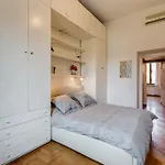 Lulu House